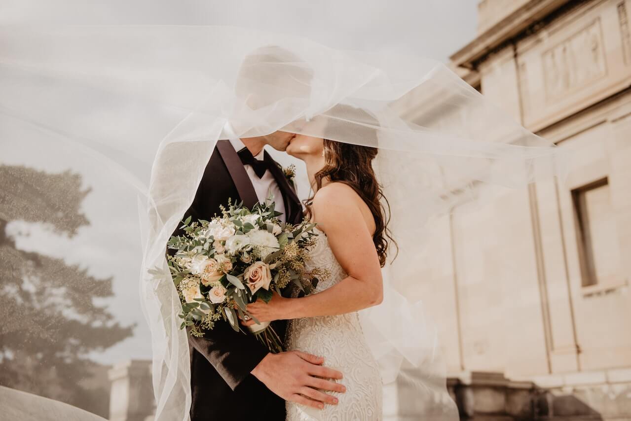 Photo by Emma Bauso: https://www.pexels.com/photo/man-and-woman-kissing-2253870/